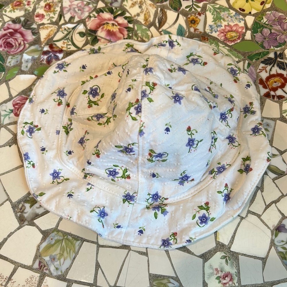 Floral berry print ruffle, brim, cotton, baby girl, sun hat, six months